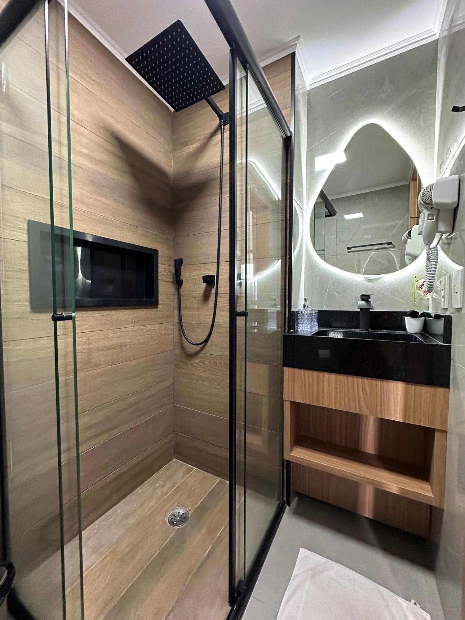 Ap Novo Luxo Na Localizacao De Sp 1702 São Paulo