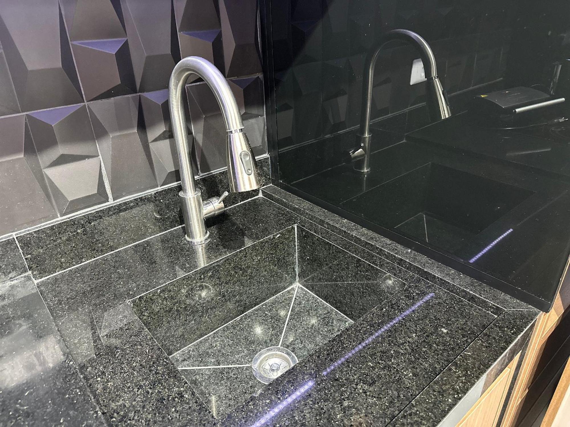 Ap Novo Luxo Na Localizacao De Sp 1702